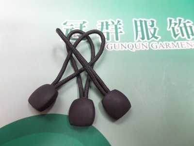 【厂家供应各种拉头拉片 注塑拉袢 拉链头五金拉头】价格,厂家,图片,拉链,苏州冠群服饰-
