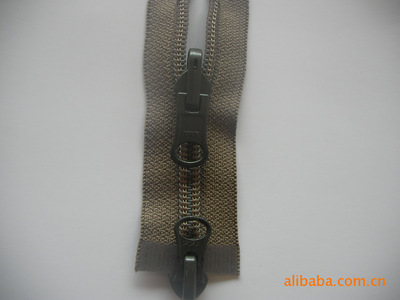 YKK 8号尼龙双开尾拉链 品质与实用性的完美结合