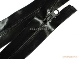 TPU防水拉链 革新防水性能的拉链技术