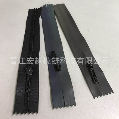 5号与3号尼龙拉链 从韩版设计到防水印花，一站式定制解决方案